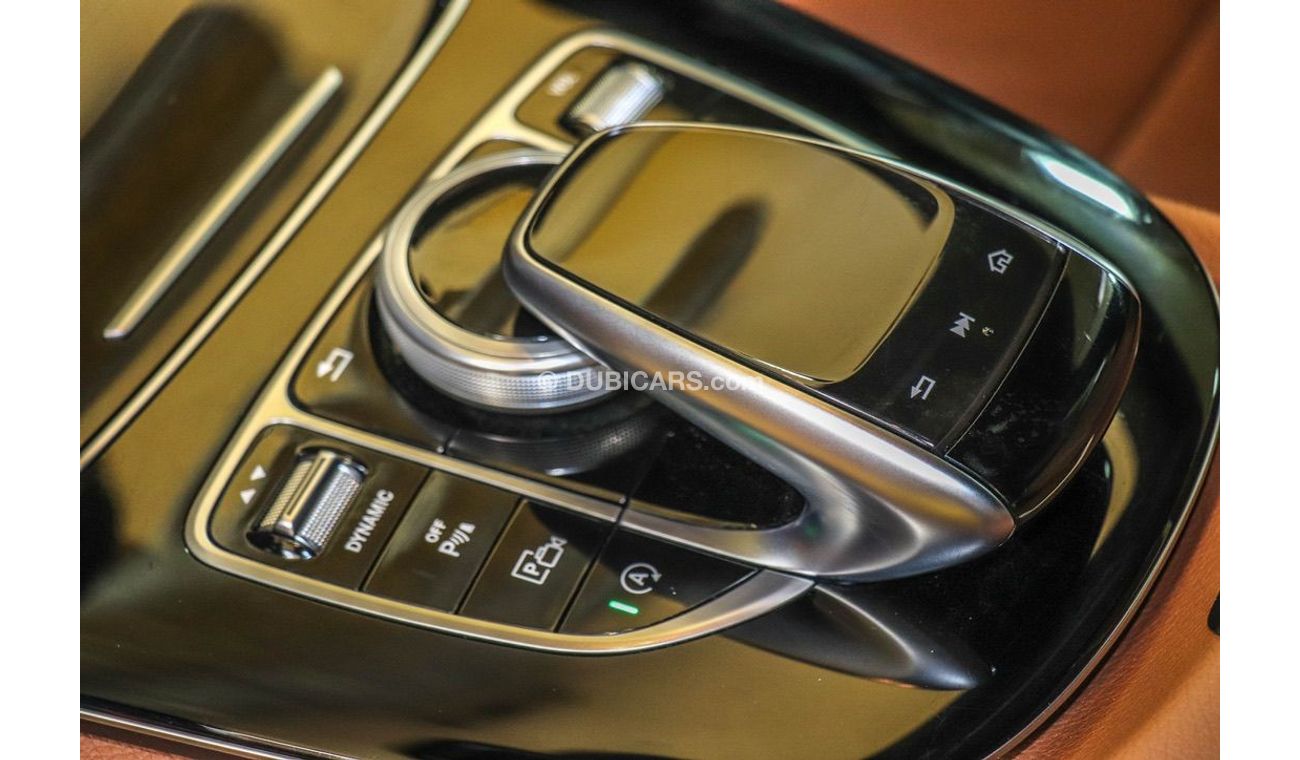 Mercedes-Benz E300 Mercedes-Benz E300 AMG 2017 GCC under Warranty with Flexible Down-Payment.