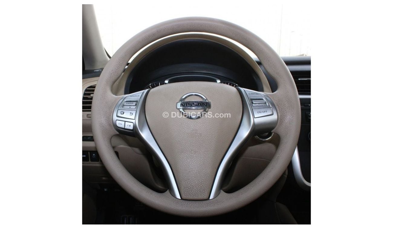 Nissan Altima S NISSAN ALTIMA 2018 WHITE GCC EXCELLENT CONDITION WITHOUT ACCIDENT