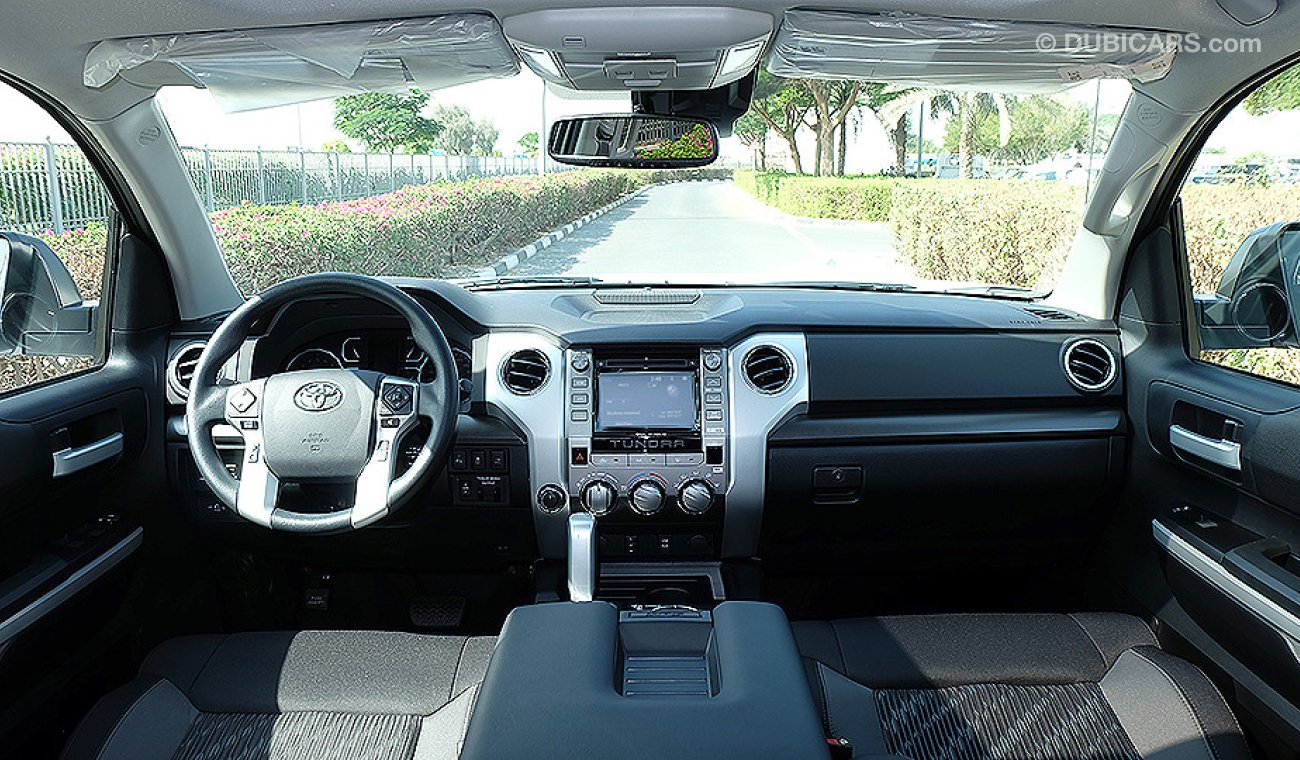 Toyota Tundra 2019, Crewmax SR5, 5.7L V8 4X4, 0km w/ 6Years or 200,000km Warranty + 1 Free Service # RAMADAN OFFER