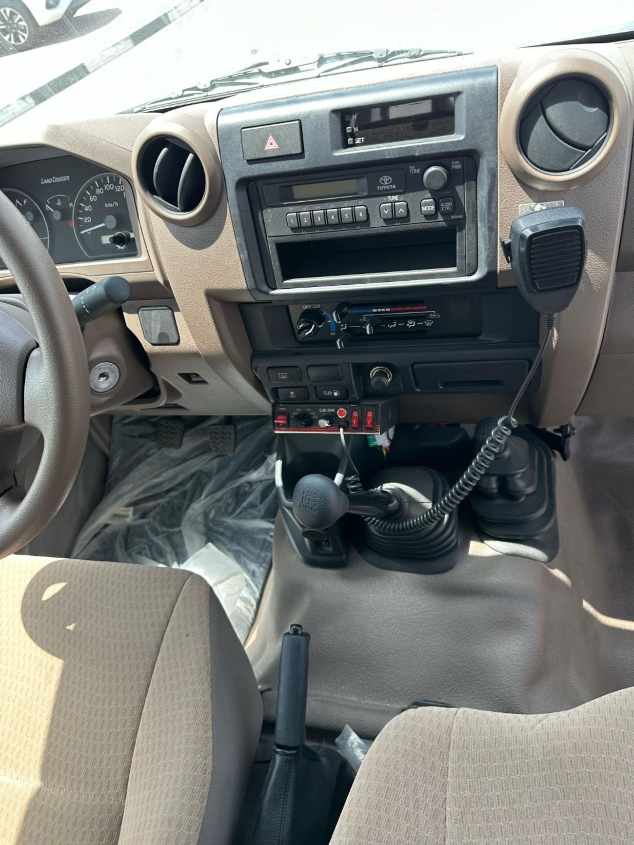 Toyota Land Cruiser 70 LC78 4.0 MT 2023 Equipped ambulance