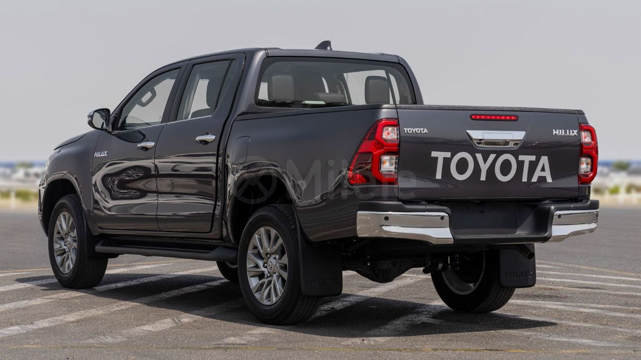 تويوتا هيلوكس (RHD) TOYOTA HILUX DC | EXPORT ONLY