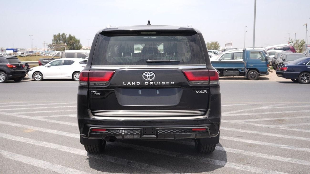 Toyota Land Cruiser VXR 3.5L