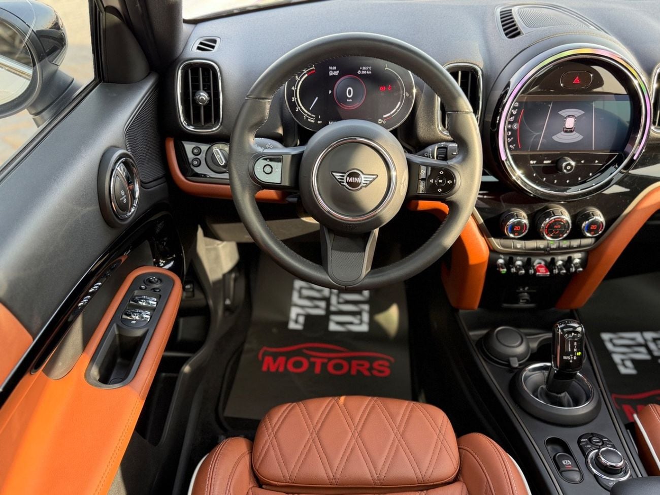 Mini Cooper Countryman Mini Cooper Country / 2022 / 32,000KM / GCC / Under Warranty