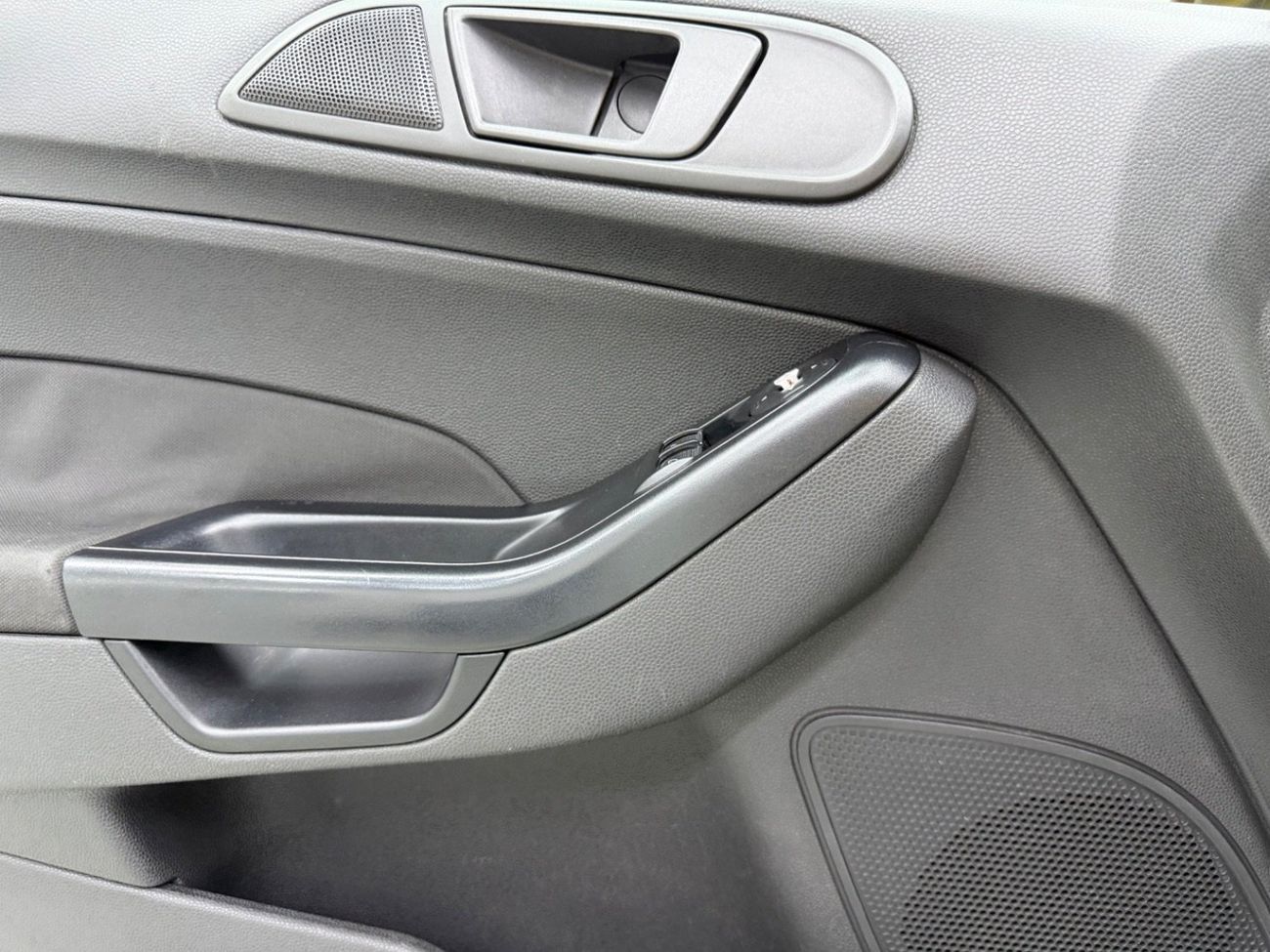 Ford Fiesta GCC .. 4 CYL ..