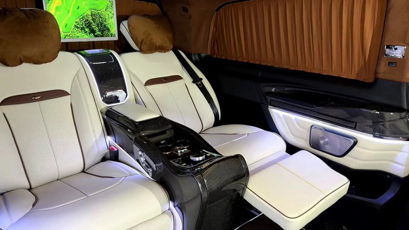 Mercedes Benz V300 NEW ARRIVAL 2026 MODEL VIP MERCEDES GCC V300 with ADDITIONAL REAR AC - 2 Years Warranty by VLINE