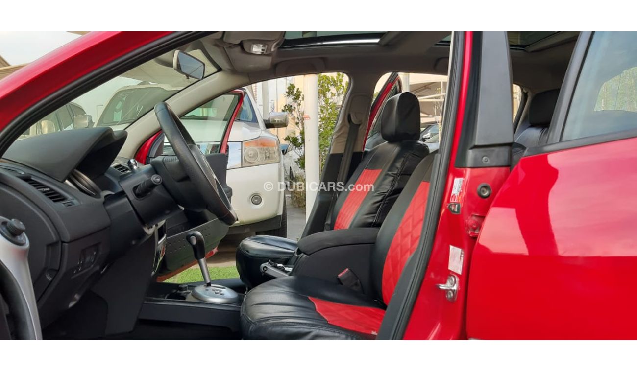 رينو ميجان خليجى - هاتش باك- بانوراما  - بدون حوادث - جلد- رنجات - ريموت كنترول بحالة ممتازة لاتحتاج لاى مصاريف