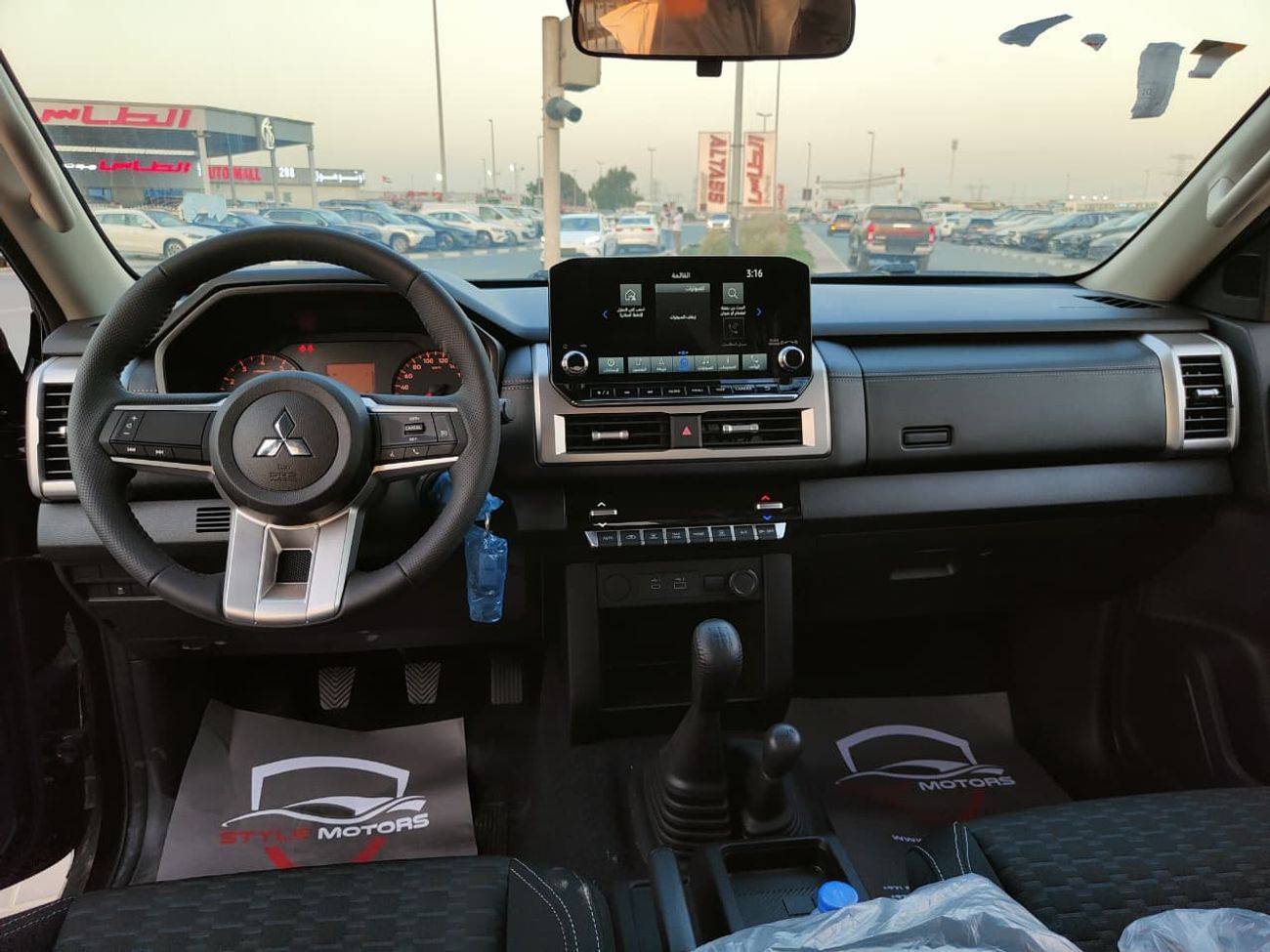 ميتسوبيشي L200 MITSUBISHI L200 PETROL GLX 2.4L 2025