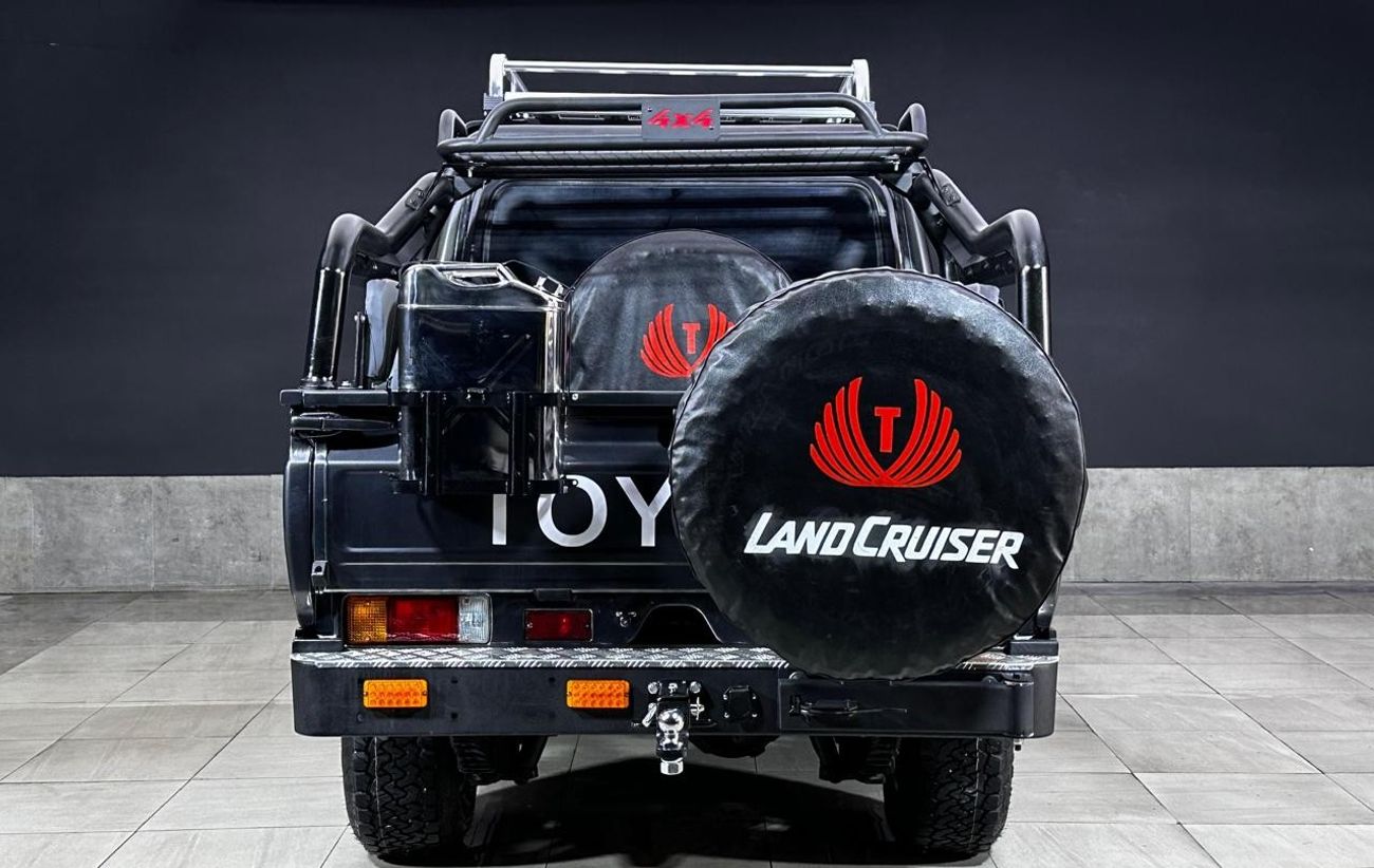 تويوتا لاند كروزر بيك آب 2020 RHD Dieael Full Option Very Clean and Perfect Condition