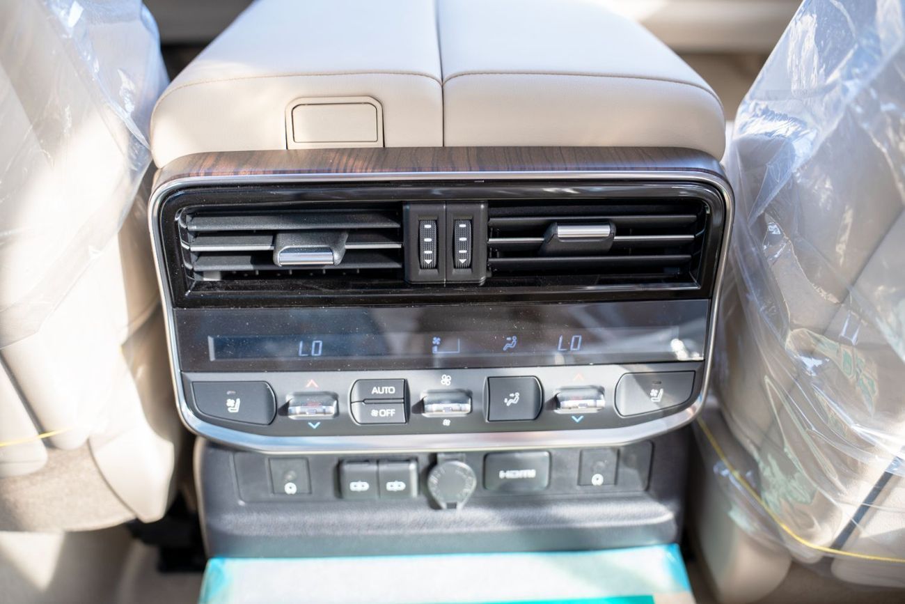 تويوتا لاند كروزر Toyota Land Cruiser VX 2025 3.5L Hybrid