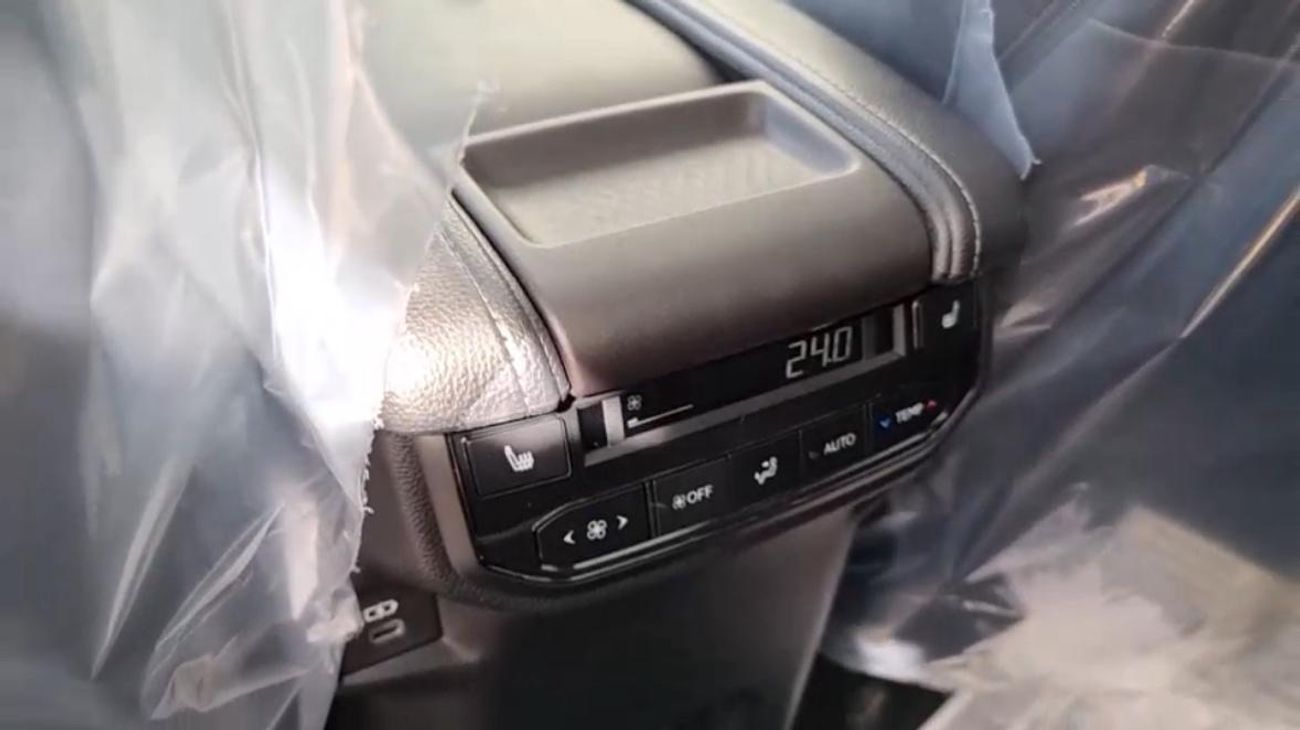 Toyota Grand Highlander Limited