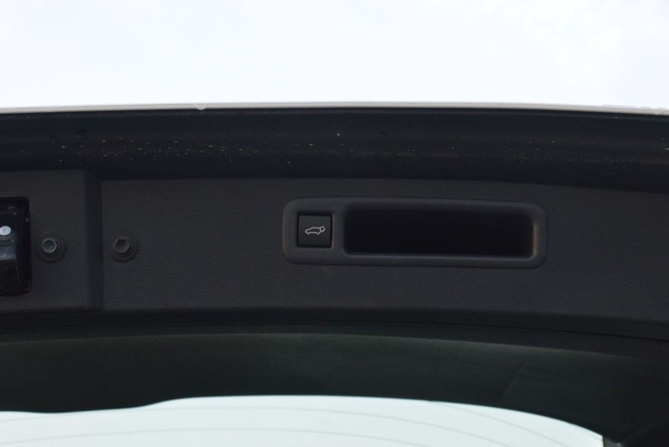 Toyota Highlander TOYOTA HIGHLANDER HYBRID 2.5L AWD 5DOOR SUV 2024