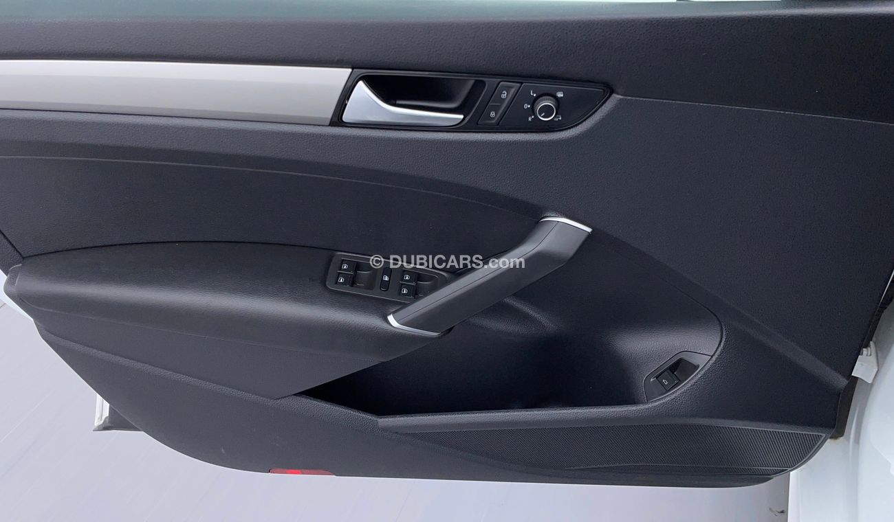 Volkswagen Passat S 2.5 | Under Warranty | Inspected on 150+ parameters