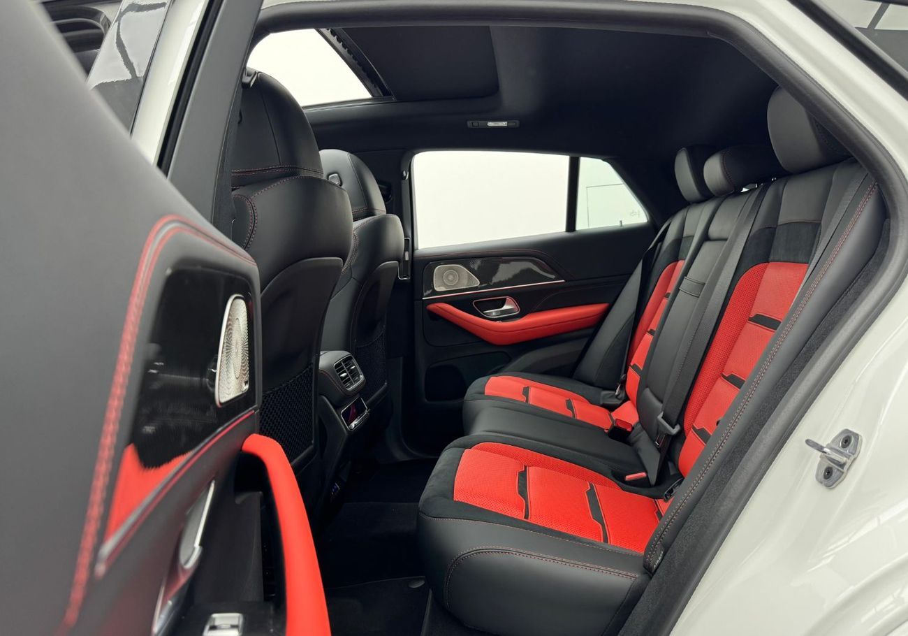 مرسيدس بنز GLE 53 AMG كوبيه 2025 Mercedes-AMG GLE 53 4MATIC+, Night Pack, Fully Loaded, 2030 Agency Warranty, GCC