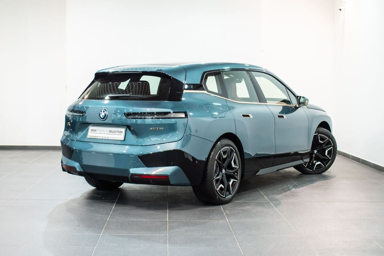 BMW iX IX xDrive50 (EV) Masterclass M Sport Package