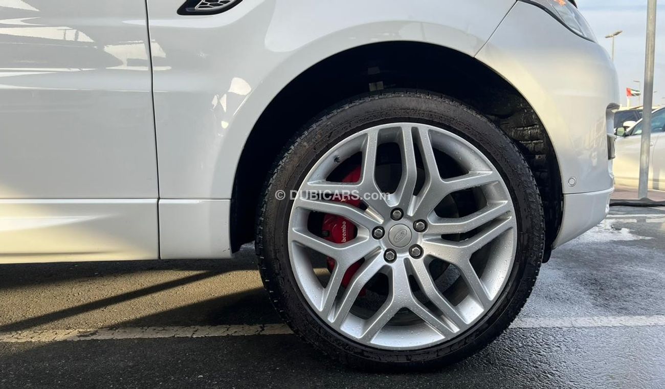 Land Rover Range Rover Sport GCC Full options