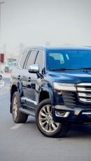 تويوتا لاند كروزر 2018 Model Facelift to 2025 LC300 Exterior and Interior Both Full Option V6 Engine