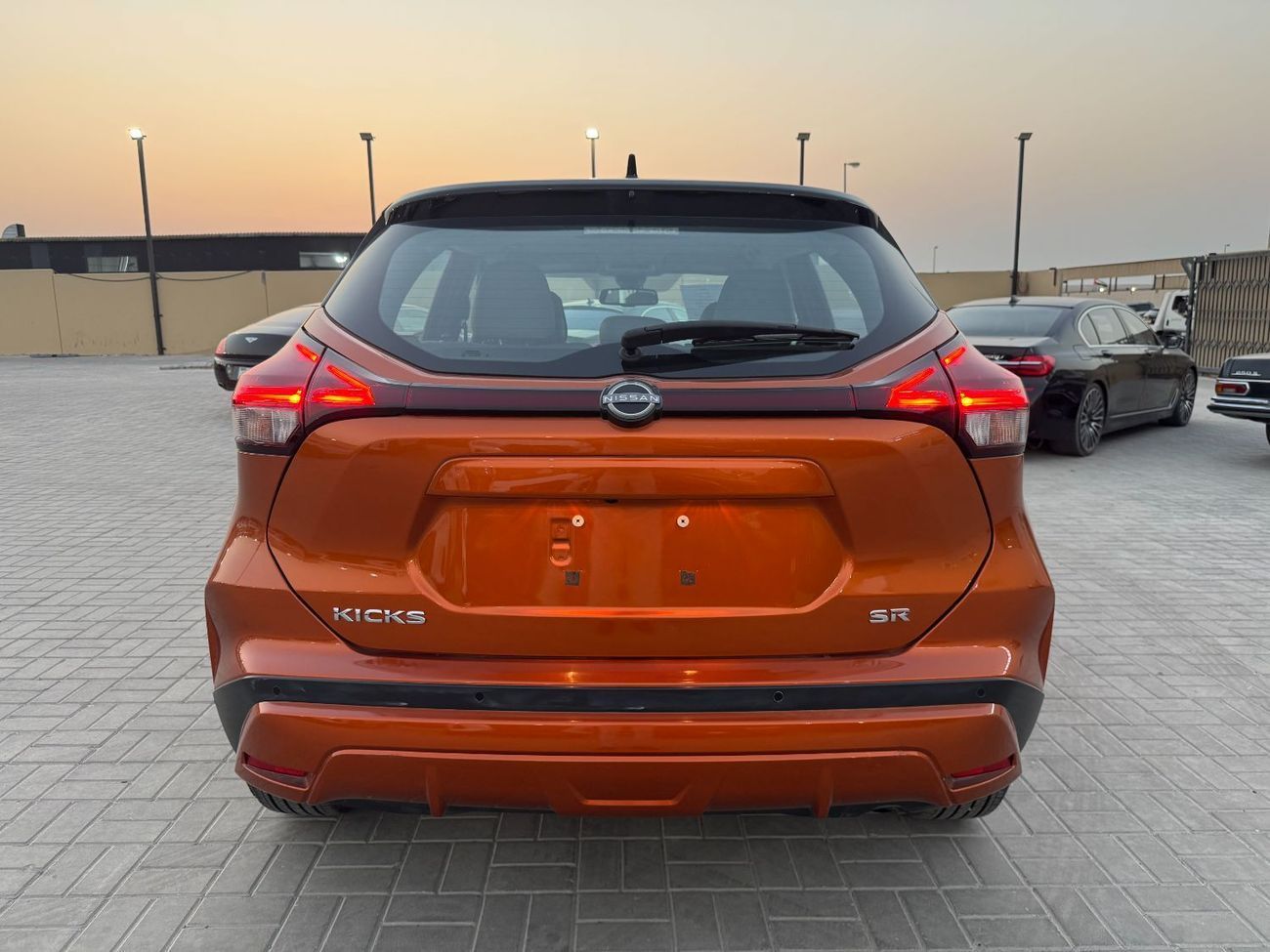 نيسان كيكس SR