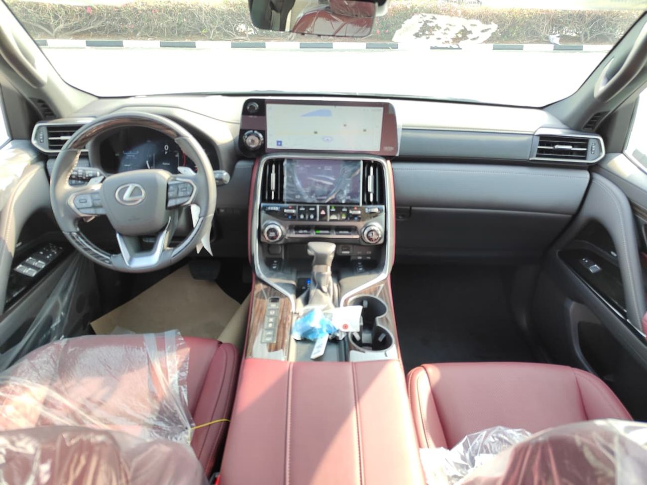 Lexus LX 500 Lexus LX 500 Urban V6 7-Seater- Top Option