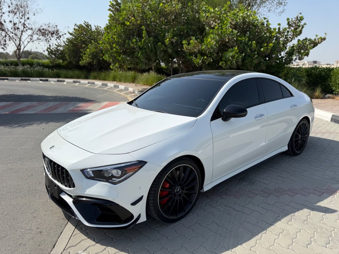 Mercedes-Benz CLA 35 AMG Premium 2.0L