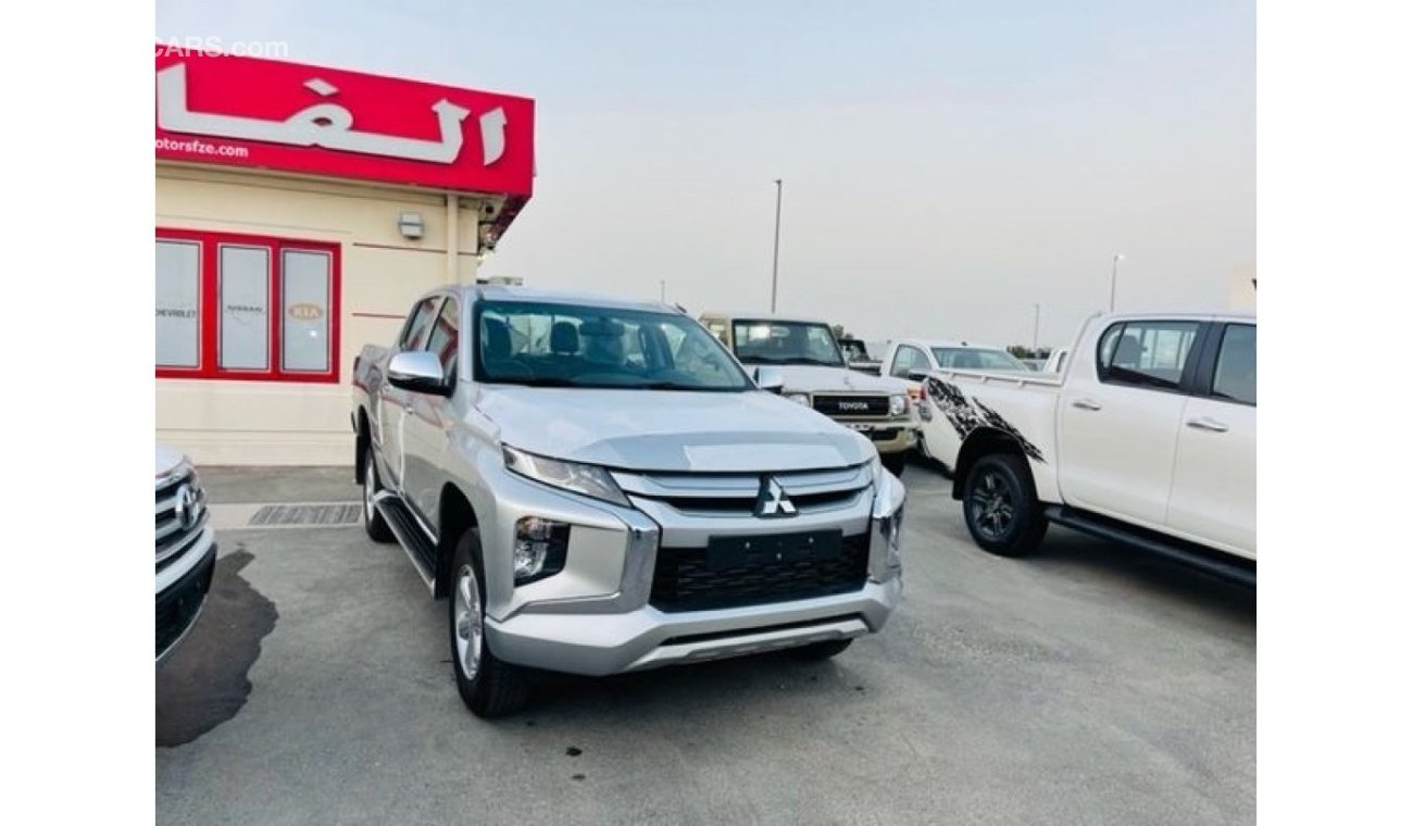 ميتسوبيشي L200 Mitsubishi L200 Prick up Double Cabin 4x4 Diesel Automatic with Chrome package