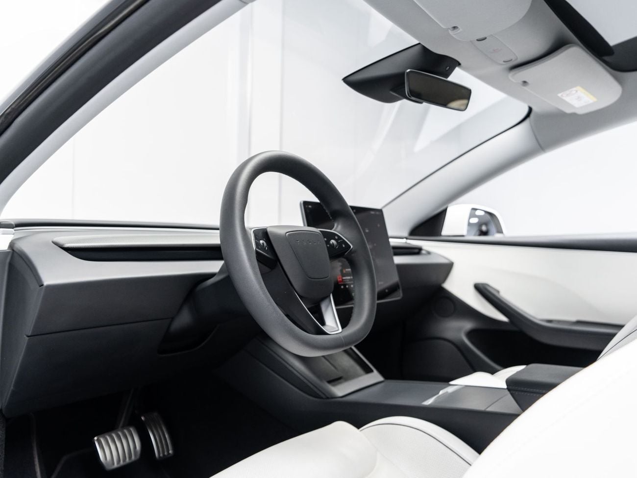 Tesla Model 3 PERFORMANCE BUY NOW, PAY 2027 | THE BLACKLINE STANDARD | Tesla Warranty, Carbon Fibre, GCC