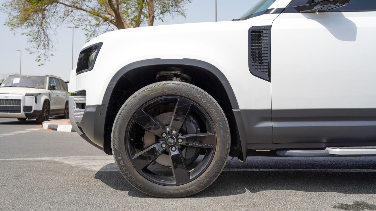 لاند روفر ديفندر