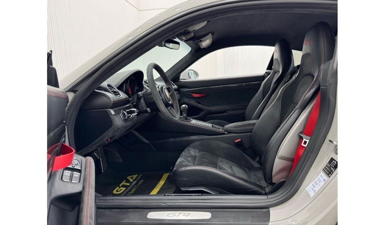 Porsche 718 Cayman GT4 4.0L (420 HP) M/T 2020 Porsche 718 GT4, 2026 Porsche Warranty, Manual Transmission, New Tyres, F