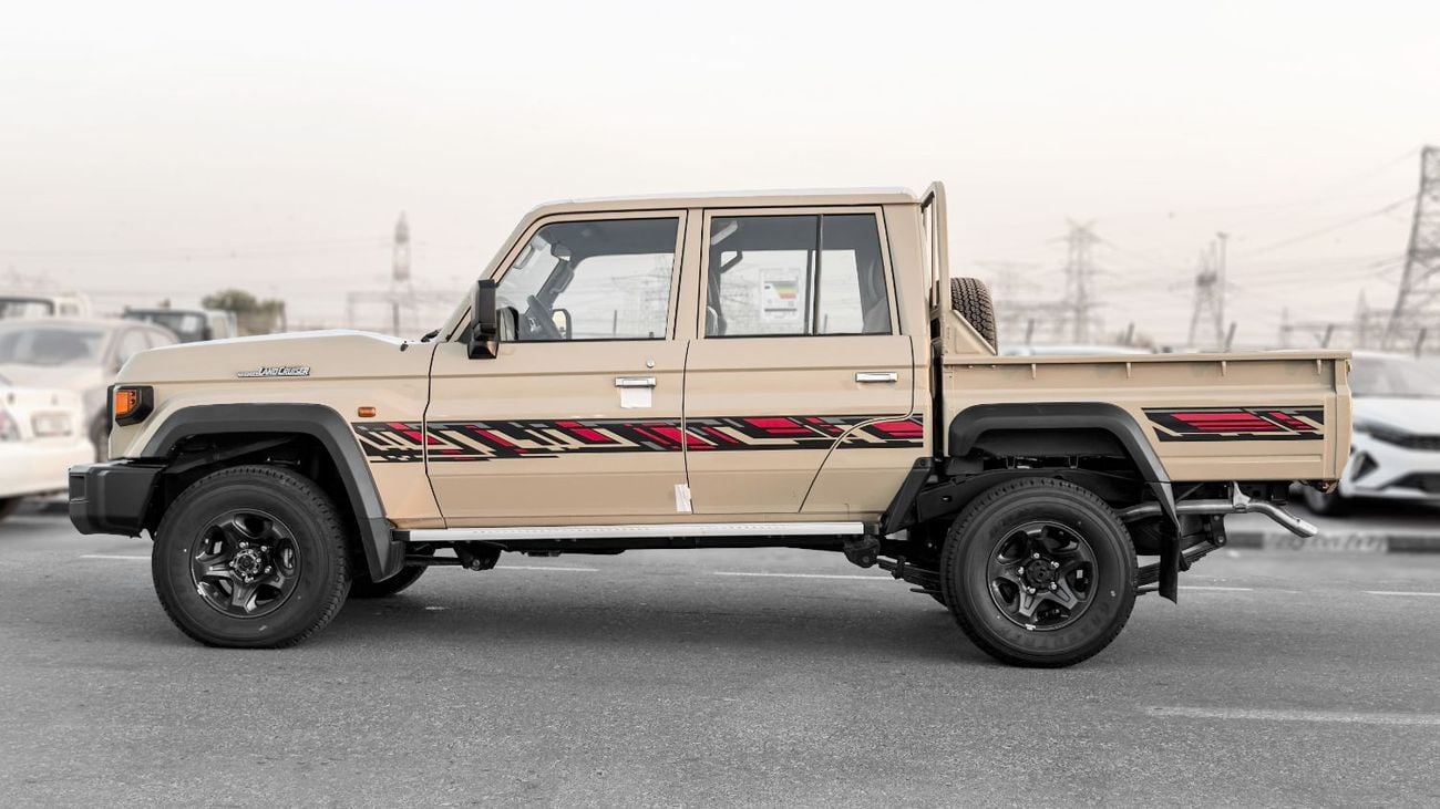 Toyota Land Cruiser 70 LC79 LX 2026 Toyota Land Cruiser LC79 DC 2.8L MT Diesel Mid Option (Beige-Brown)