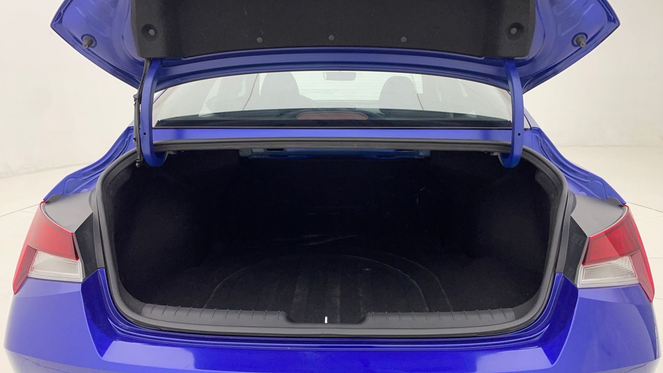 هيونداي إلانترا SMART 1.6 | بدون دفعة مقدمة | اختبار القيادة في المنزل