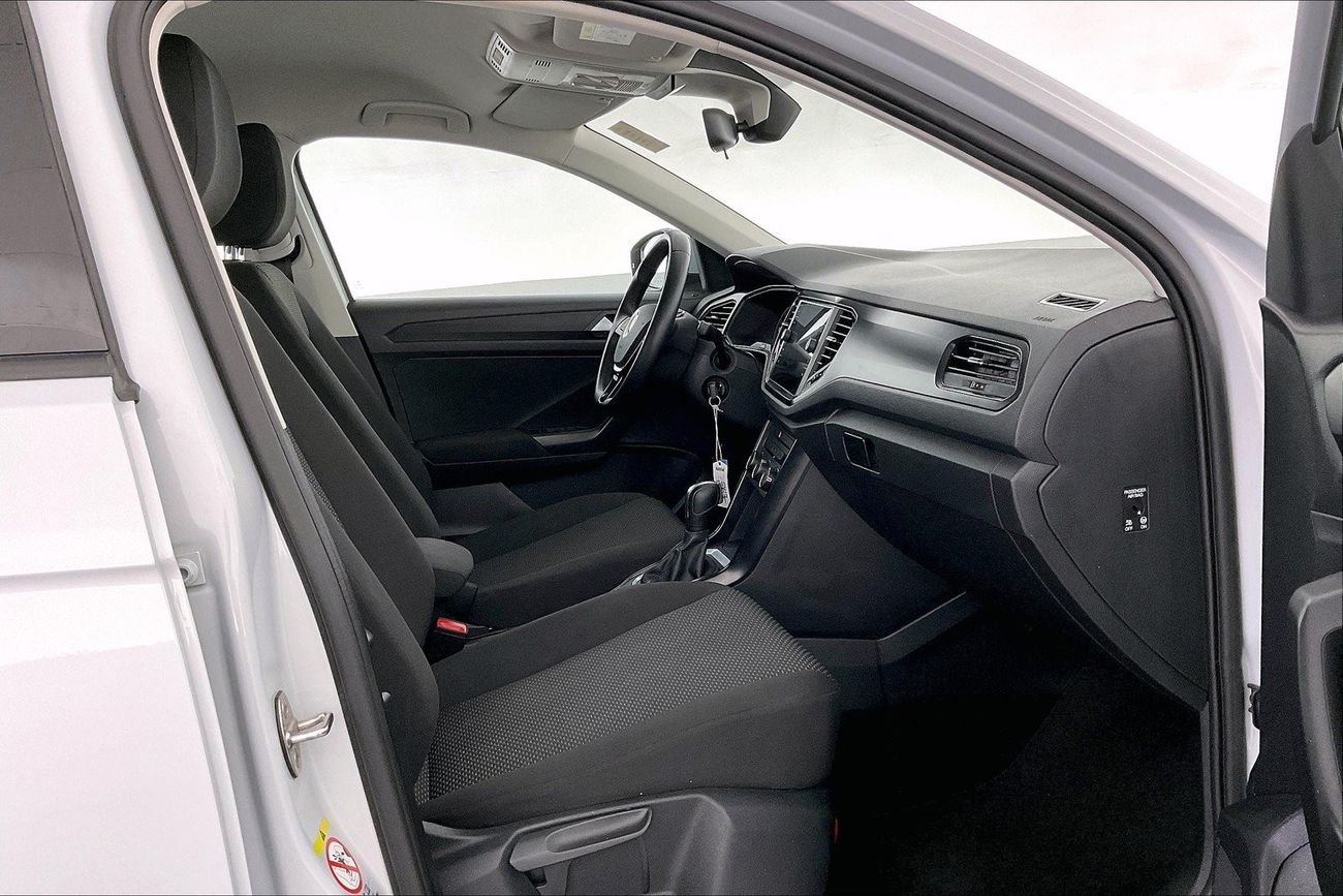 فولكس واجن T ROC Trend | ضمان مجاني لمدة عام | 0 دفعة أولى