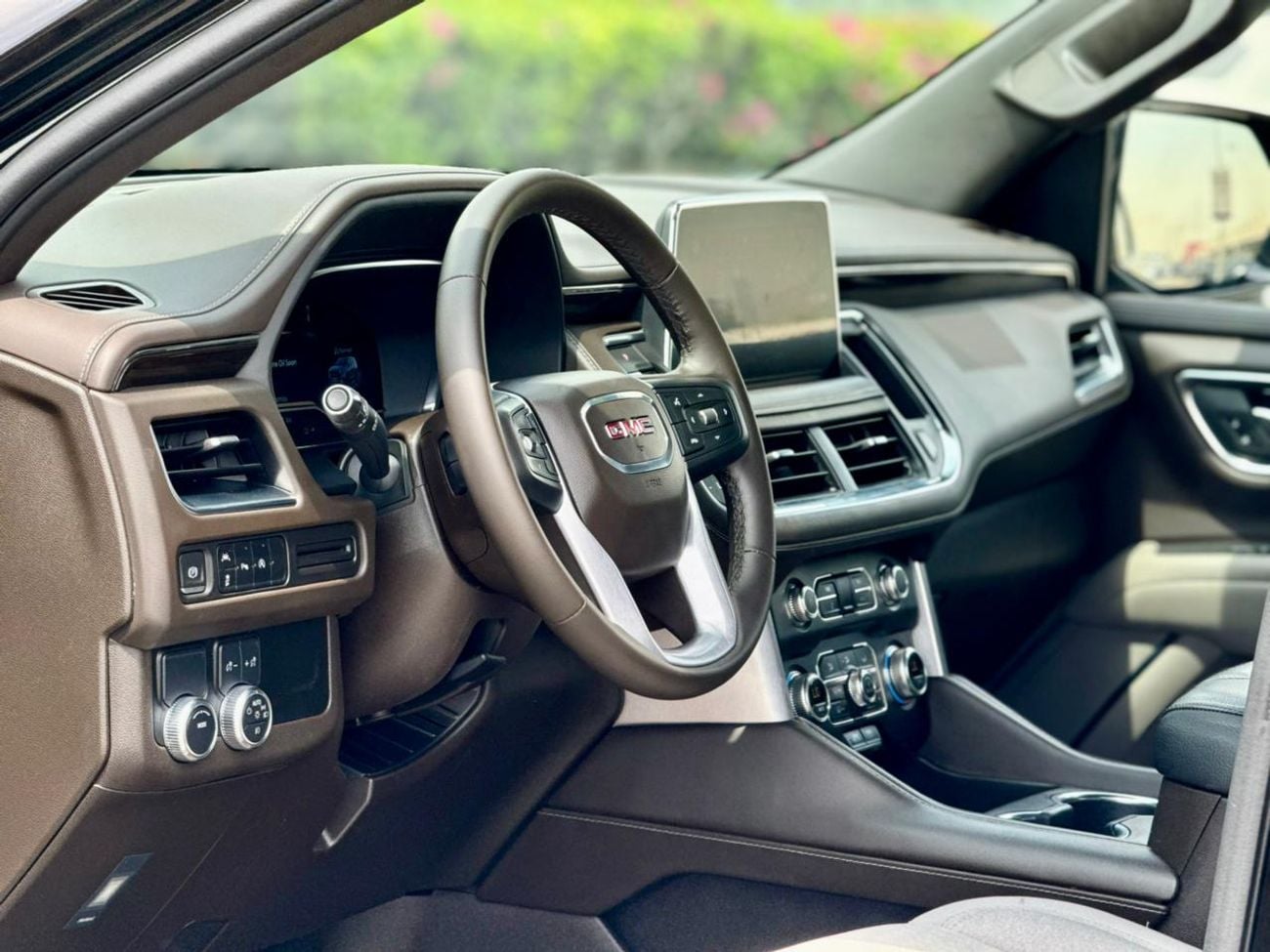 GMC Yukon 5.3 V8 SLE (2WD)