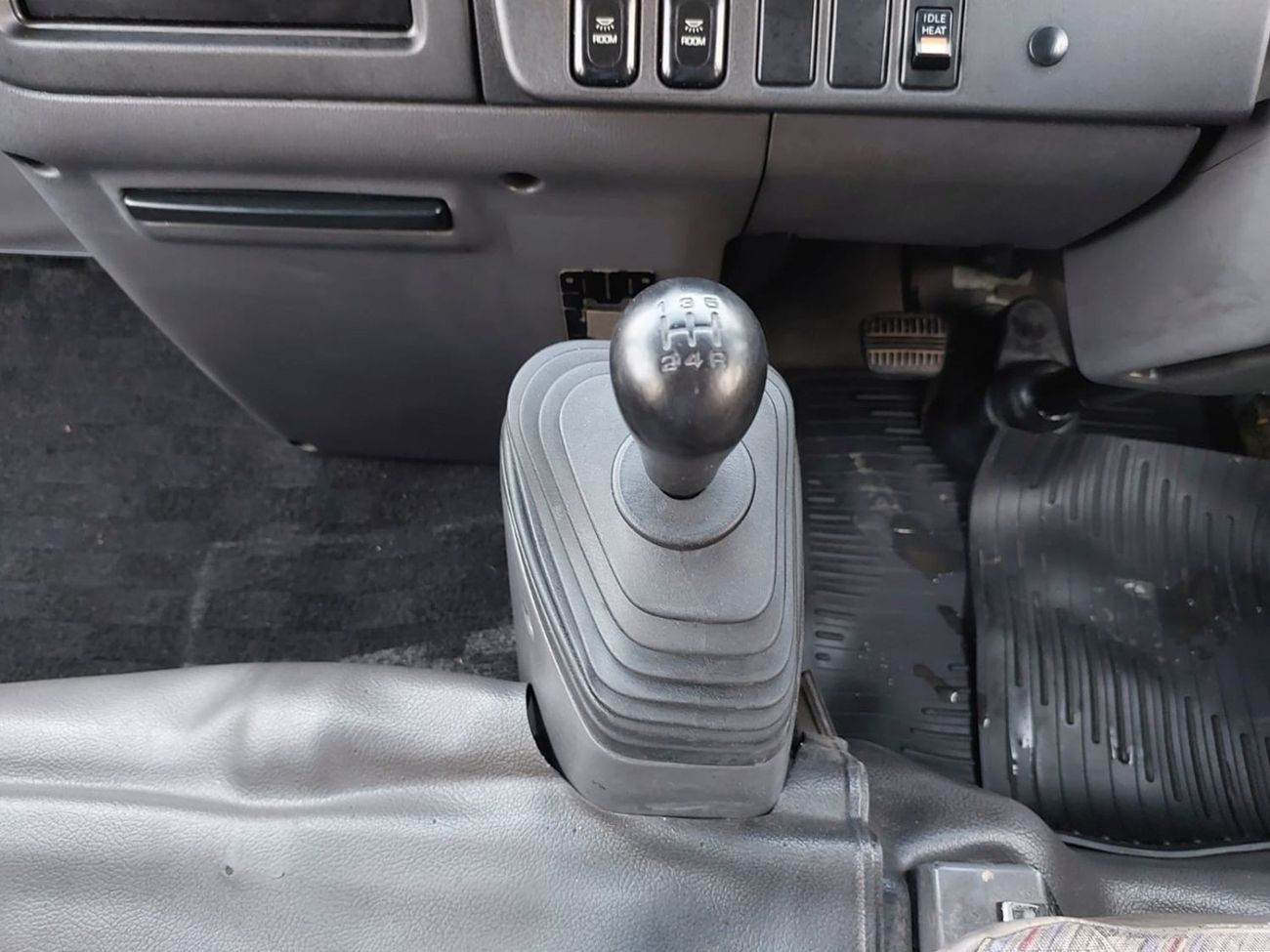 Nissan Civilian NISSAN CIVILIAN BUS RIGHT HAND DRIVE(PM01225)