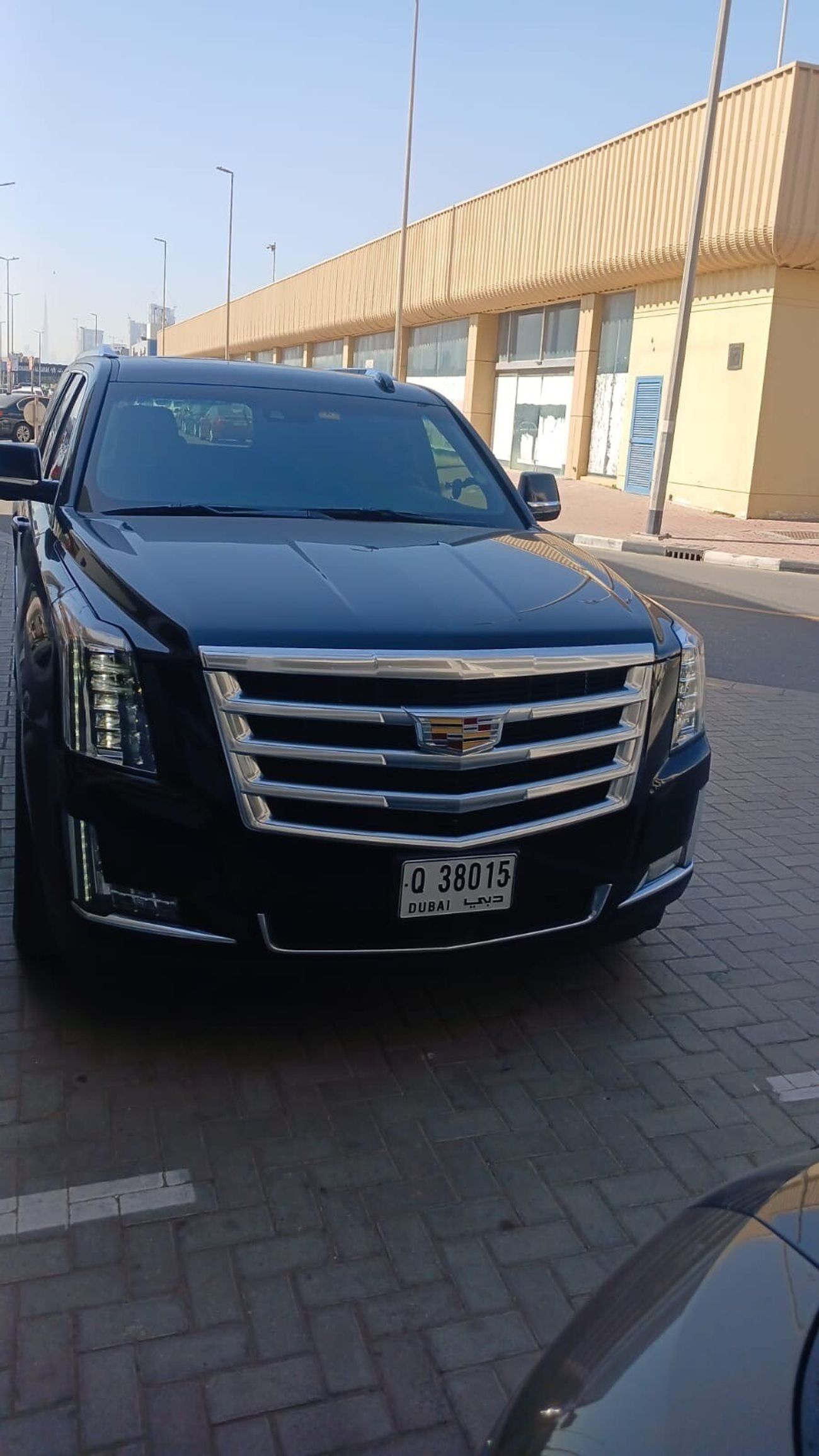 كاديلاك إسكالاد ESV Platinum 6.2L