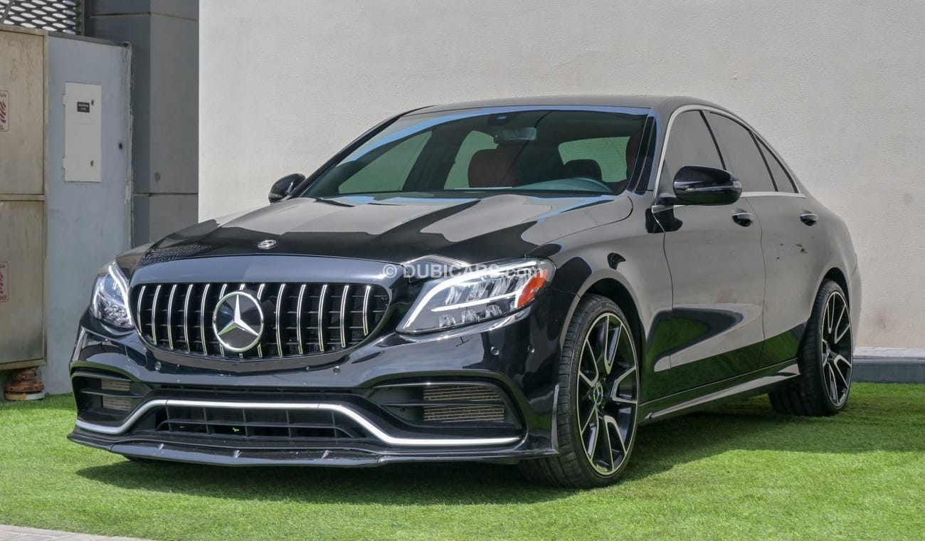 مرسيدس بنز C 300 C63S Bodykit