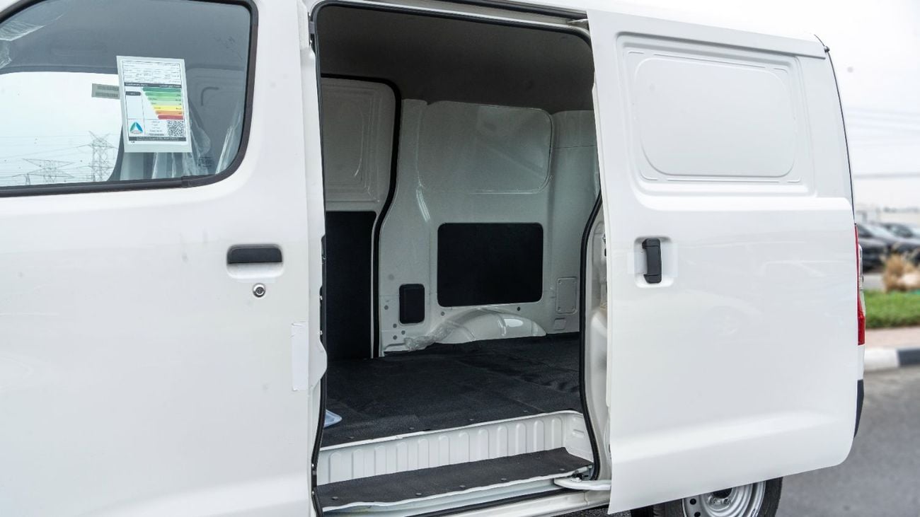 تويوتا لايت آيس 2026 Toyota LiteAce 1.5L AT Petrol (White-Black)