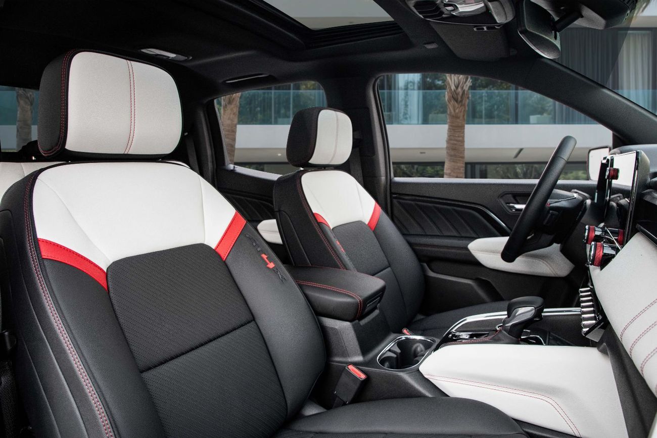 GMC Canyon AT4 | 3,623 P.M  | 0% Downpayment | Warranty 2027!