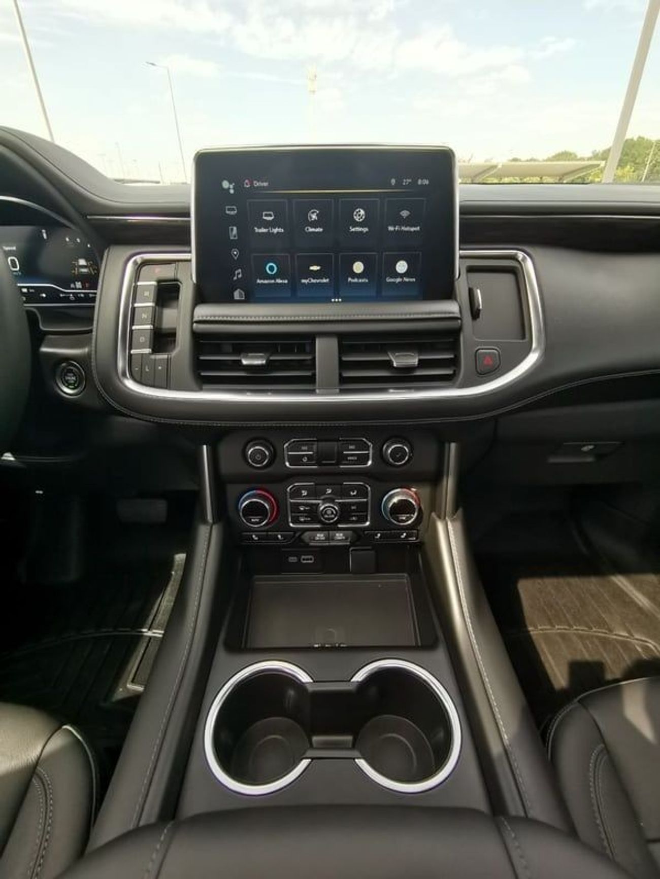 Chevrolet Suburban Chevrolet Z71 Suburban - 2023 - Black