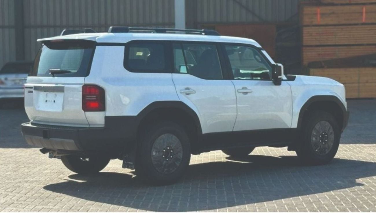 تويوتا برادو 2.7L Petrol Limited 6A/T 2025