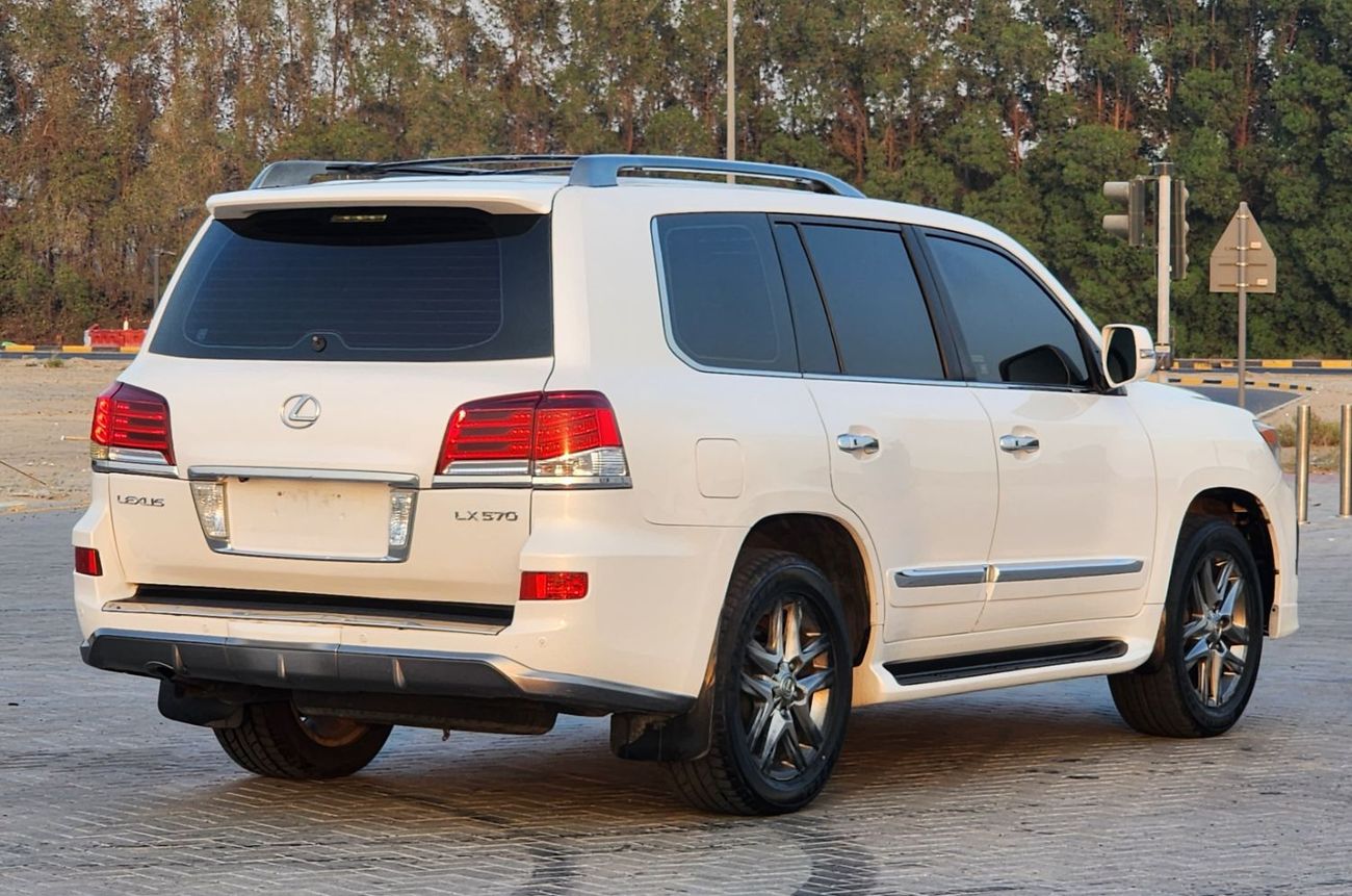 Lexus LX 570