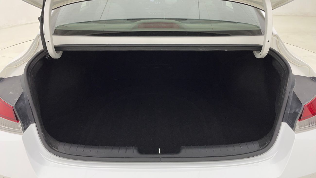 Hyundai Elantra SMART 1.6 | Zero Down Payment | Home Test Drive