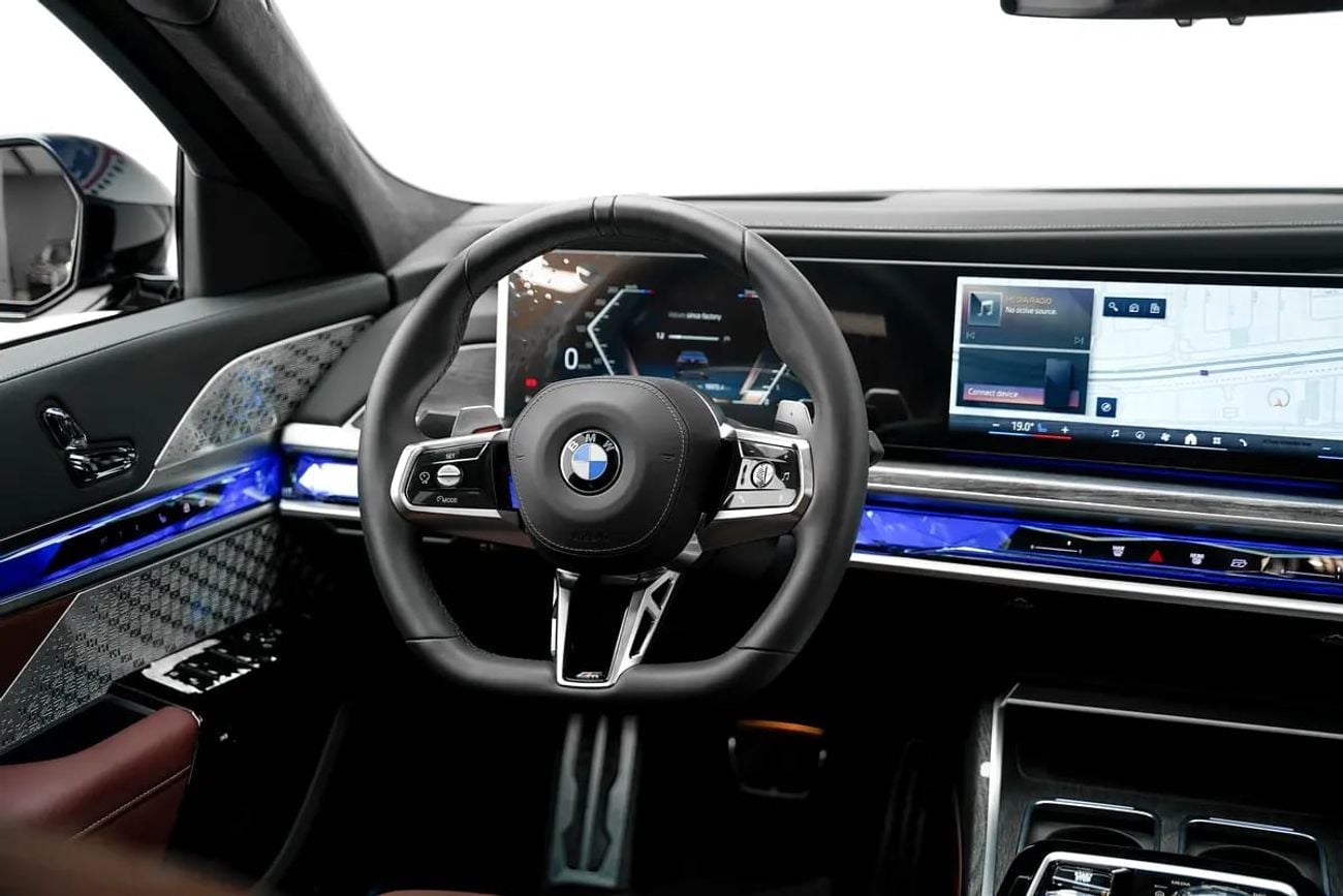 بي أم دبليو 740i 740I WITH 5 WARRANTY AND SERVICE CONTRACT FROM AGMC