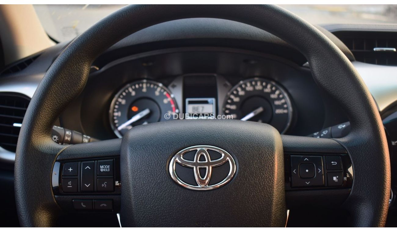 Toyota Hilux 2023 Toyota Hilux SR5 2.7L Petrol Manual Double Cab