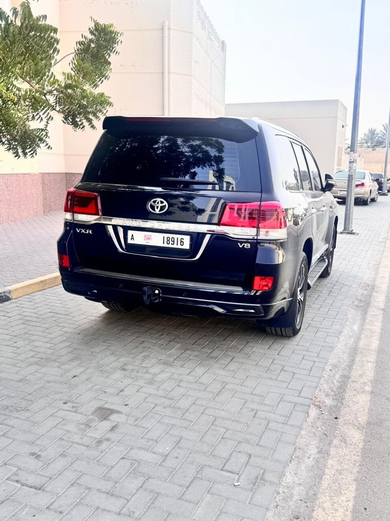 Toyota Land Cruiser VXR