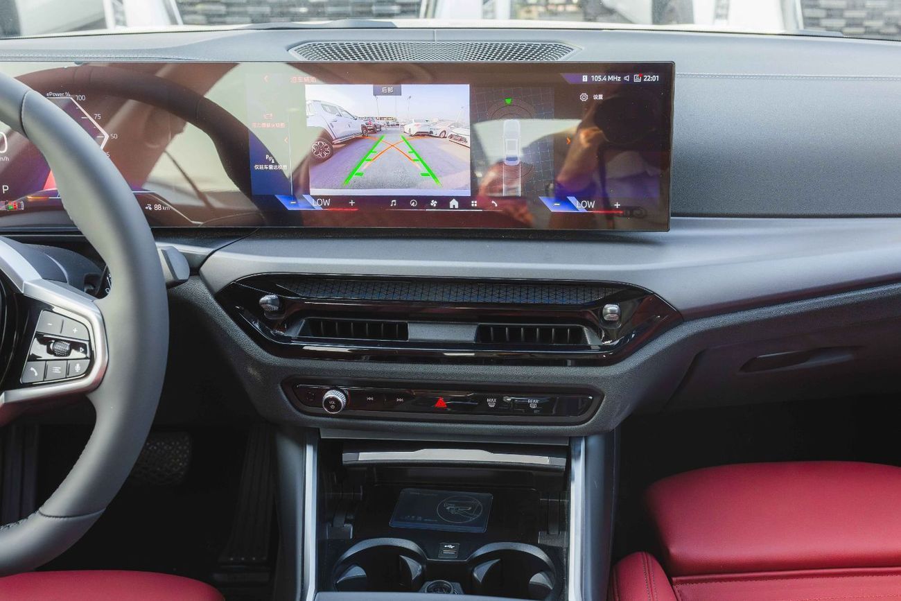 بي أم دبليو i3 2025 BMW i3 eDrive35L – M Power Kit (EV) FOR EXPORT Grey