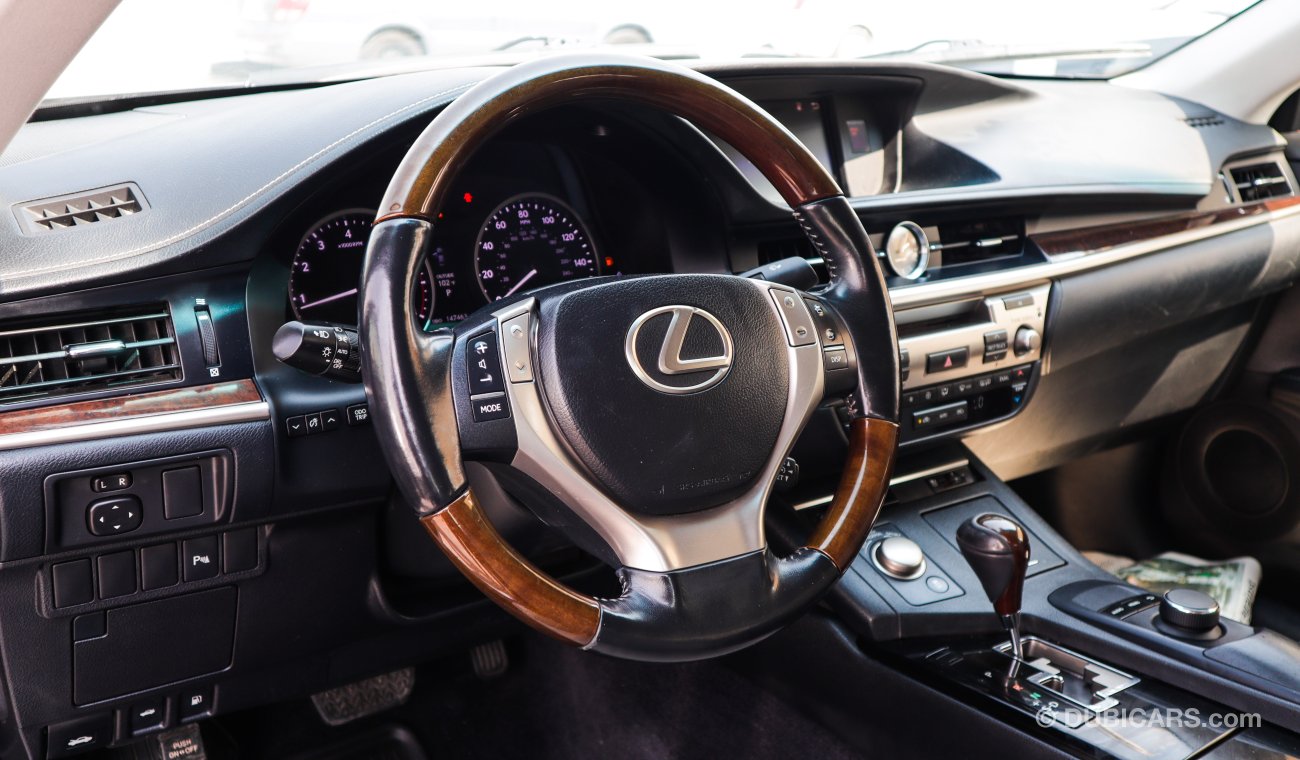 Lexus ES350