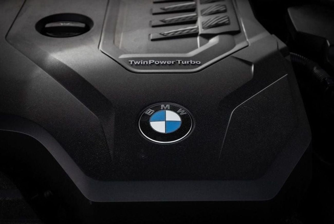 BMW 420i M Sport 2.0L BMW 420i M-Sport Convertible 2022 GCC under Agency Warranty and Service Contract with F