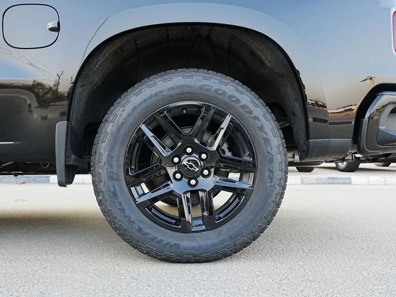Chevrolet Silverado DURAMAX DIESEL HIGH COUNTRY MIDNIGHT EDITION