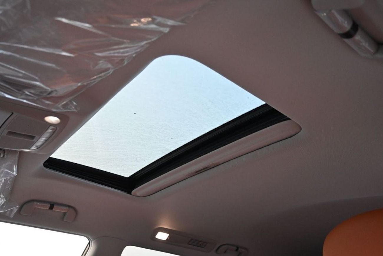 Nissan Patrol Nissan Patrol LE 5.7L V8 Petrol Model 2023 Color White , 360 Camera, Cruiser Control, Memory Driver