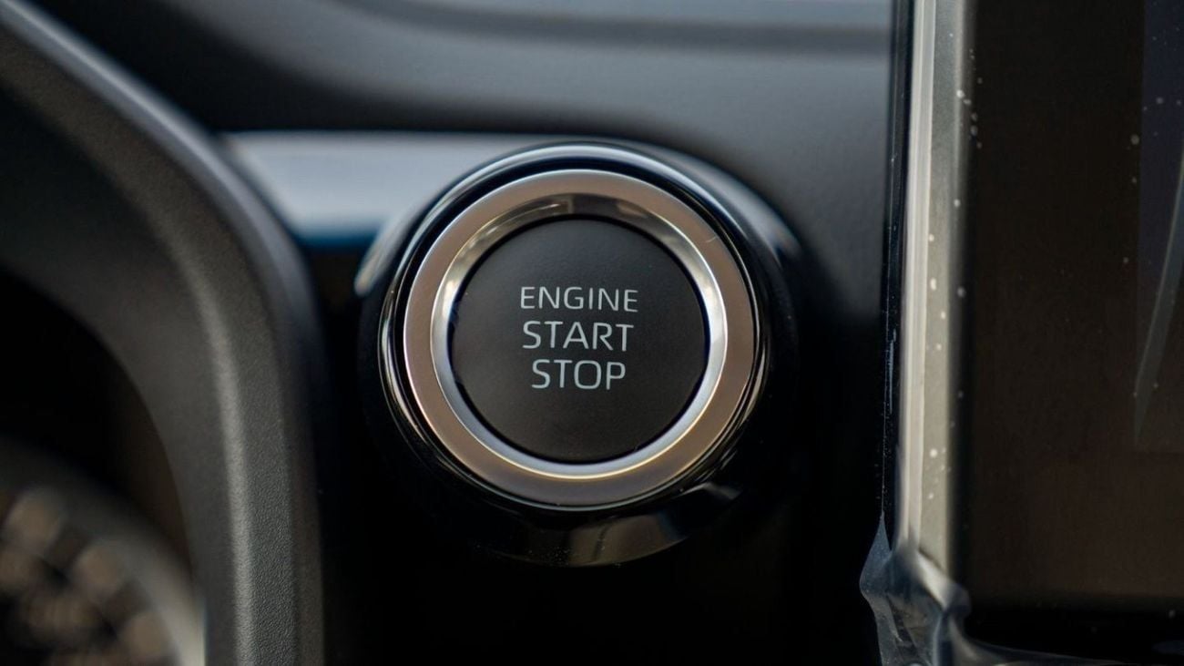 Toyota Land Cruiser LC300 VXR 3.3D AT MY2025 – WHITE