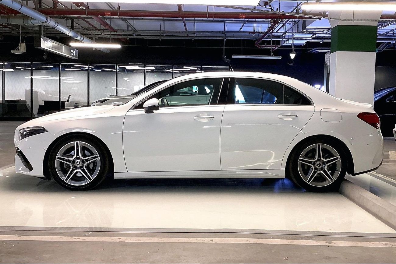 Mercedes-Benz A 200 Premium | Carnival Sale • UP TO AED 20,000 OFF | Guaranteed Warranty | 0 Down Payment